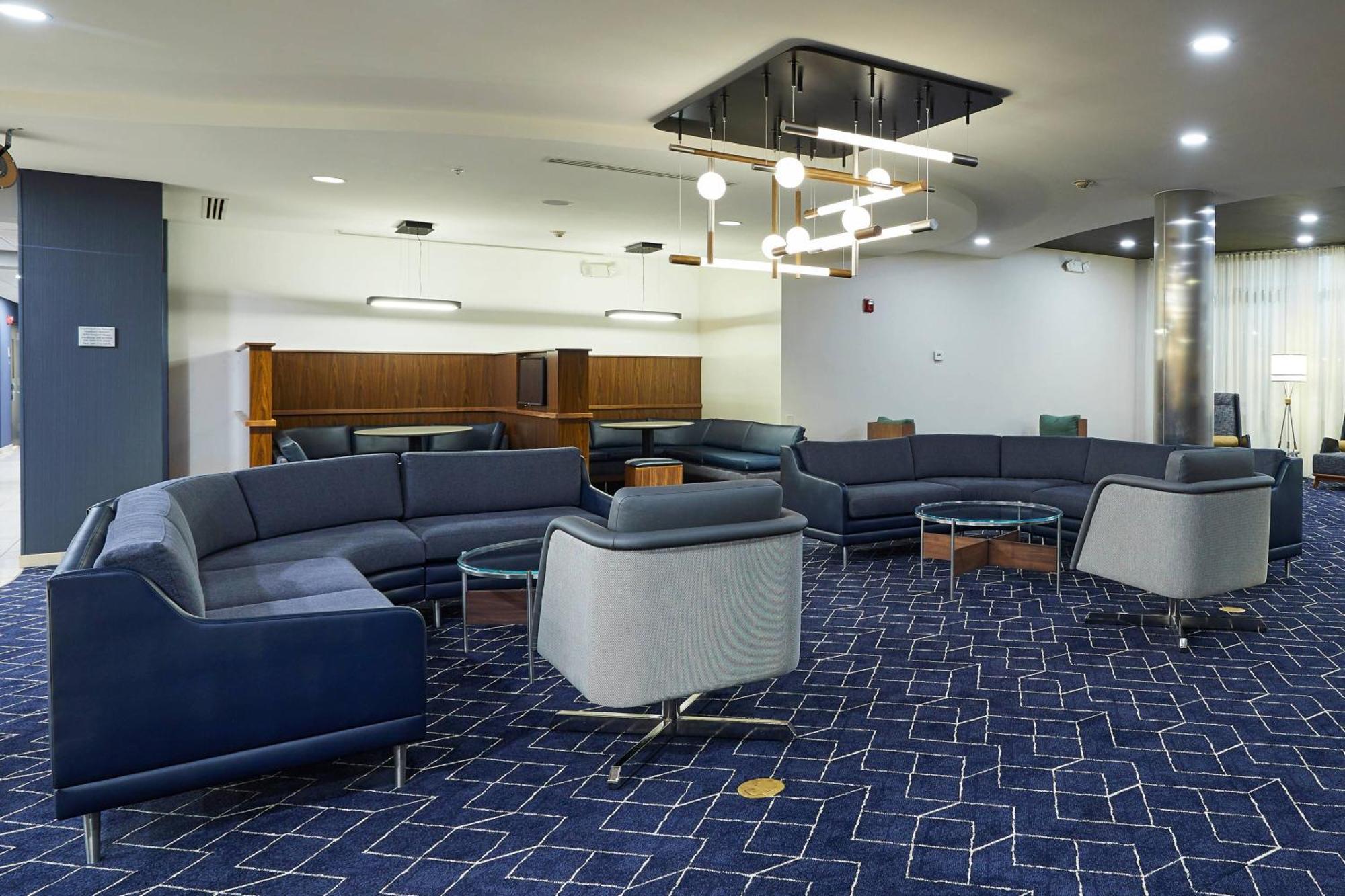 Courtyard Medford Airport Ξενοδοχείο Εξωτερικό φωτογραφία