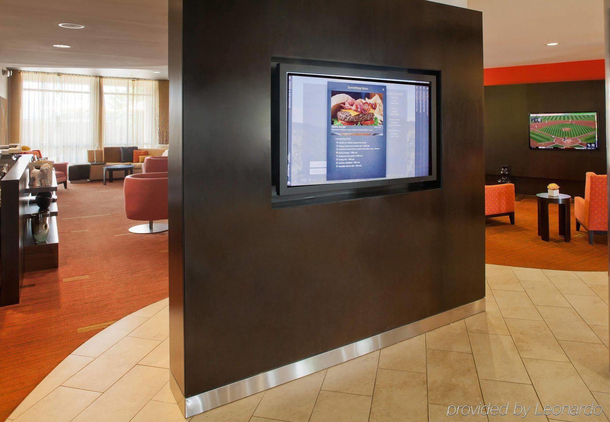 Courtyard Medford Airport Ξενοδοχείο Εξωτερικό φωτογραφία